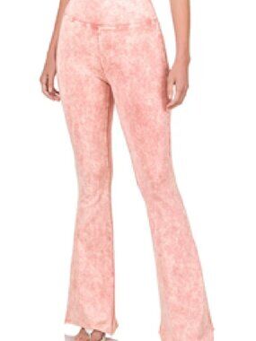 NWT Zenana Acid Wash High Waist Raw Bottom Boot Cut Pants Ash Rose Large